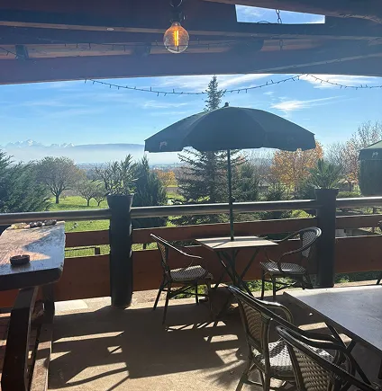 Terrasse de l'auberge